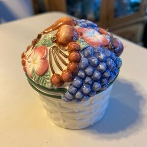 Fruit basket, salt, and pepper shaker made in China